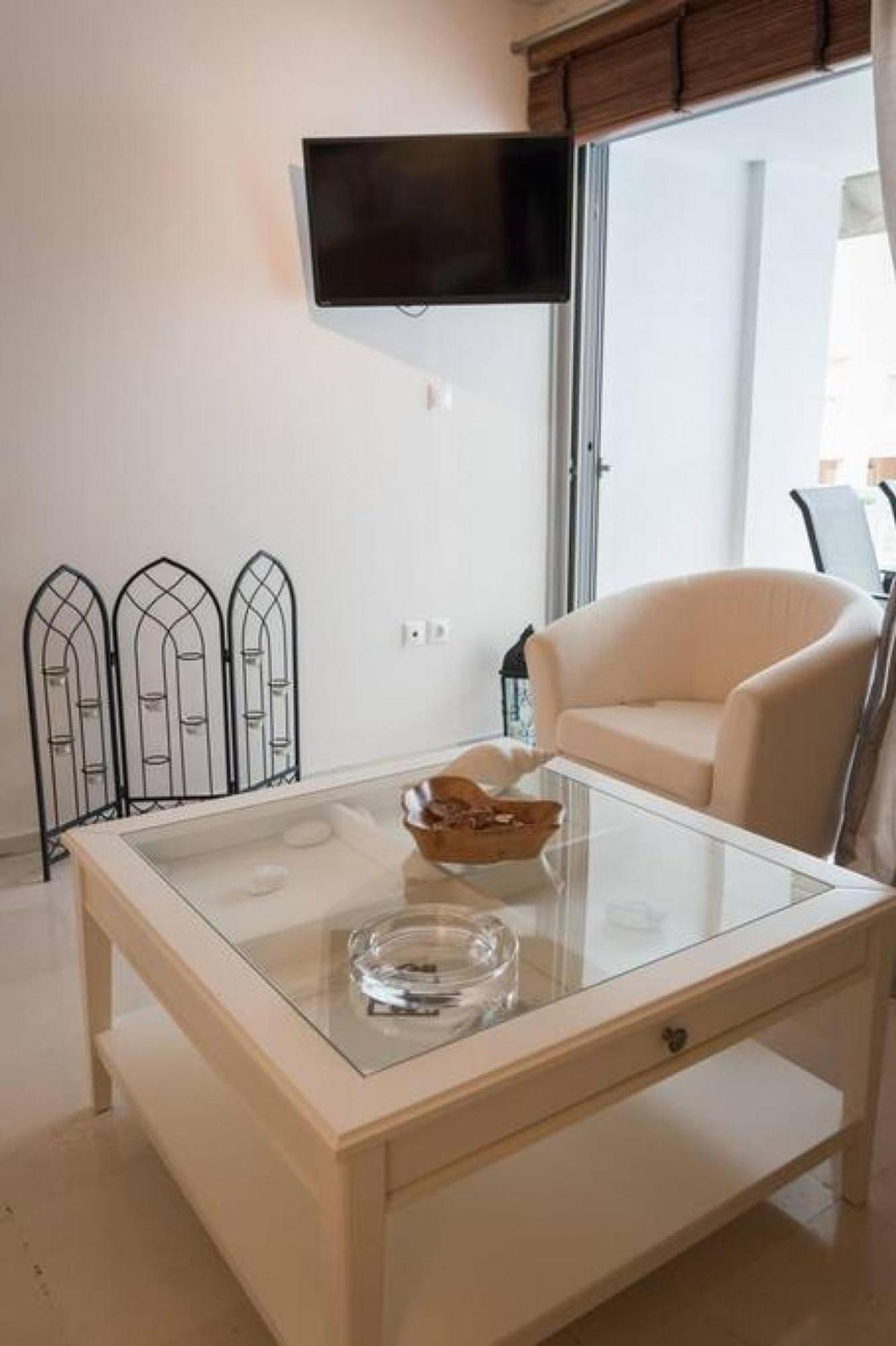 Βουλα A Gem At Voula 1' Walk From The Beach Apartment Атина Екстериор снимка