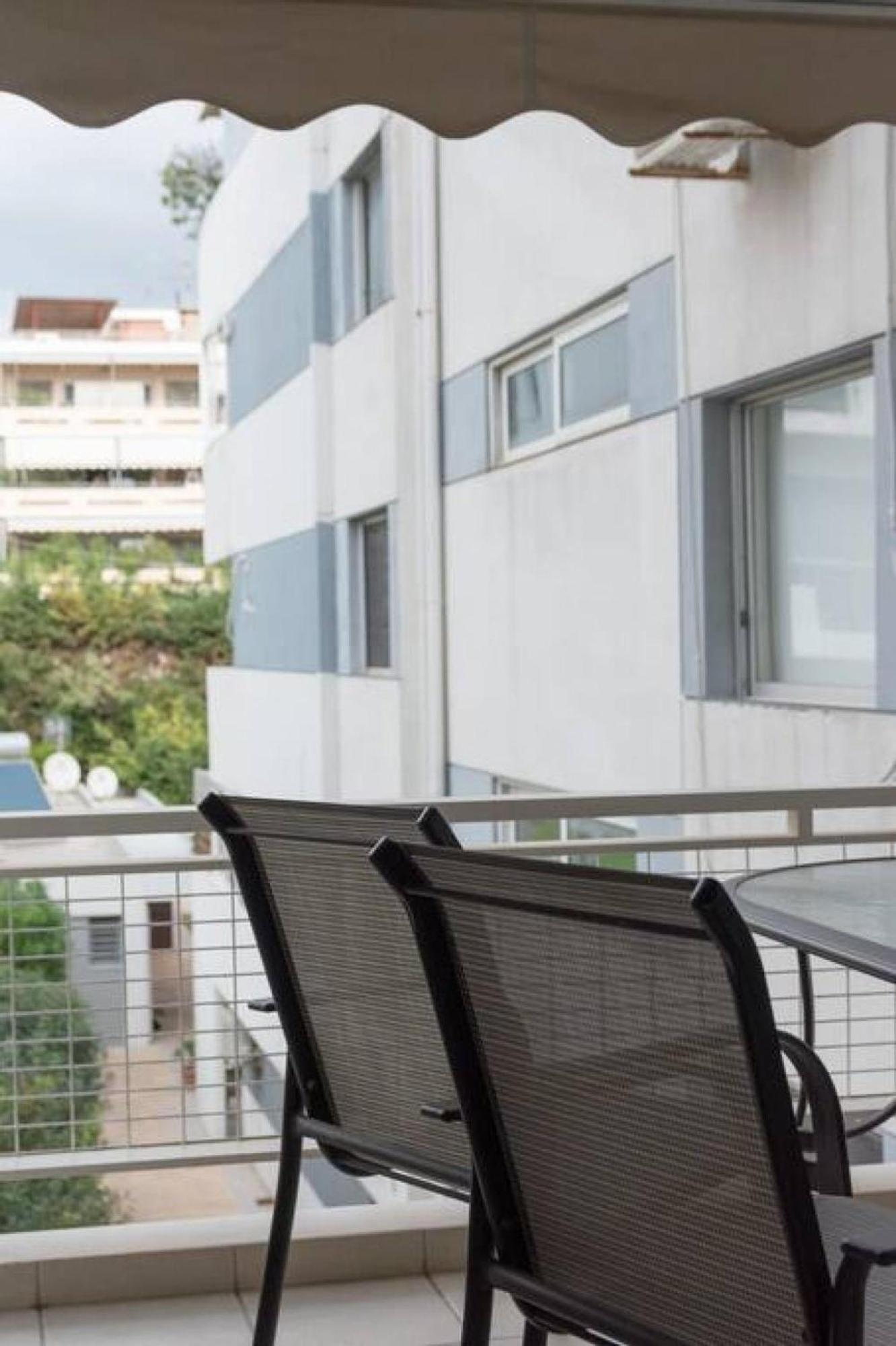 Βουλα A Gem At Voula 1' Walk From The Beach Apartment Атина Екстериор снимка